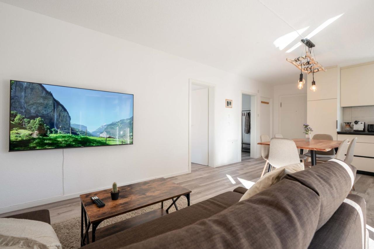 Moderne Wohnung Mit Parkplatz Ostermundigen Exteriör bild