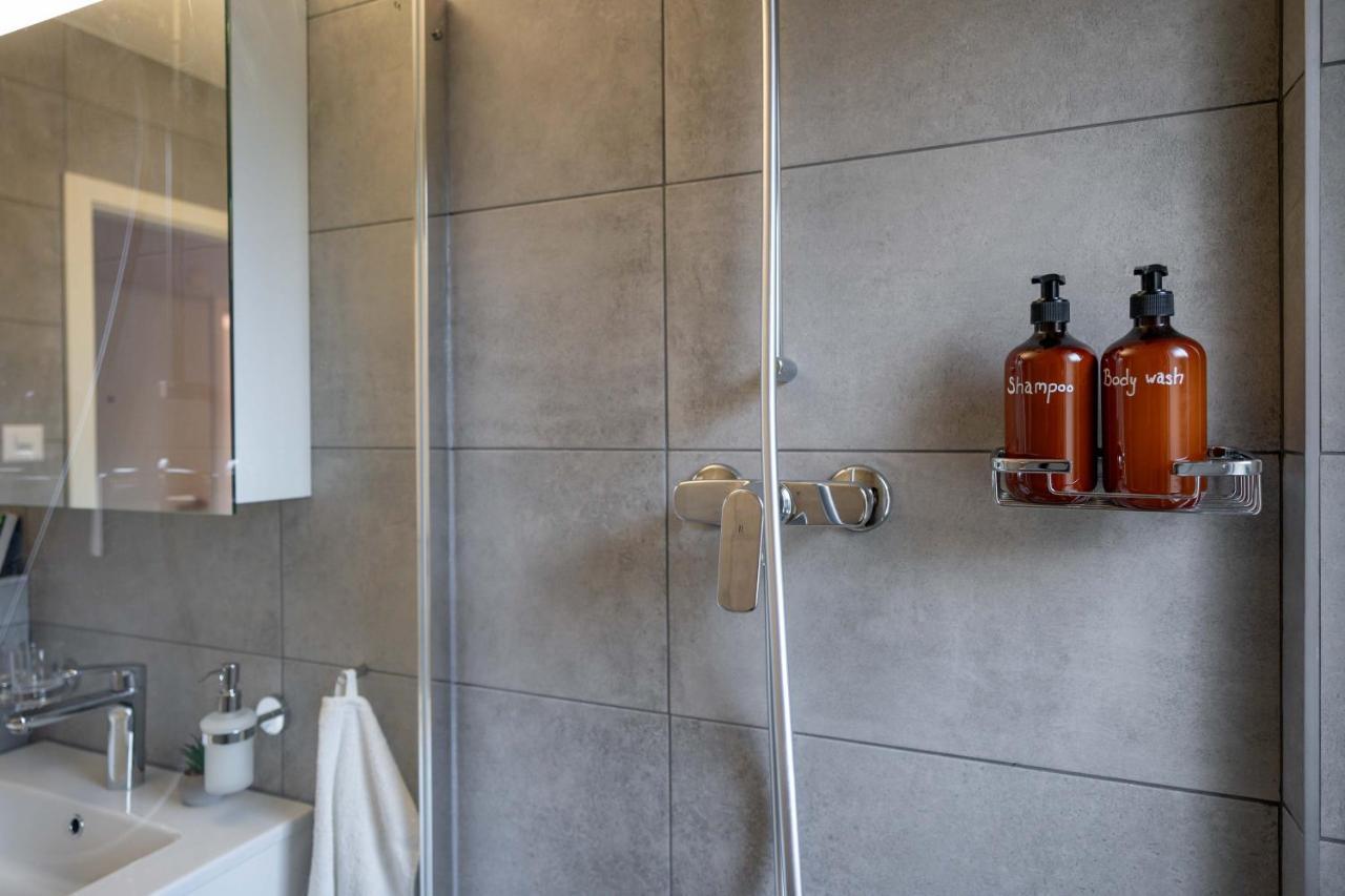 Moderne Wohnung Mit Parkplatz Ostermundigen Exteriör bild