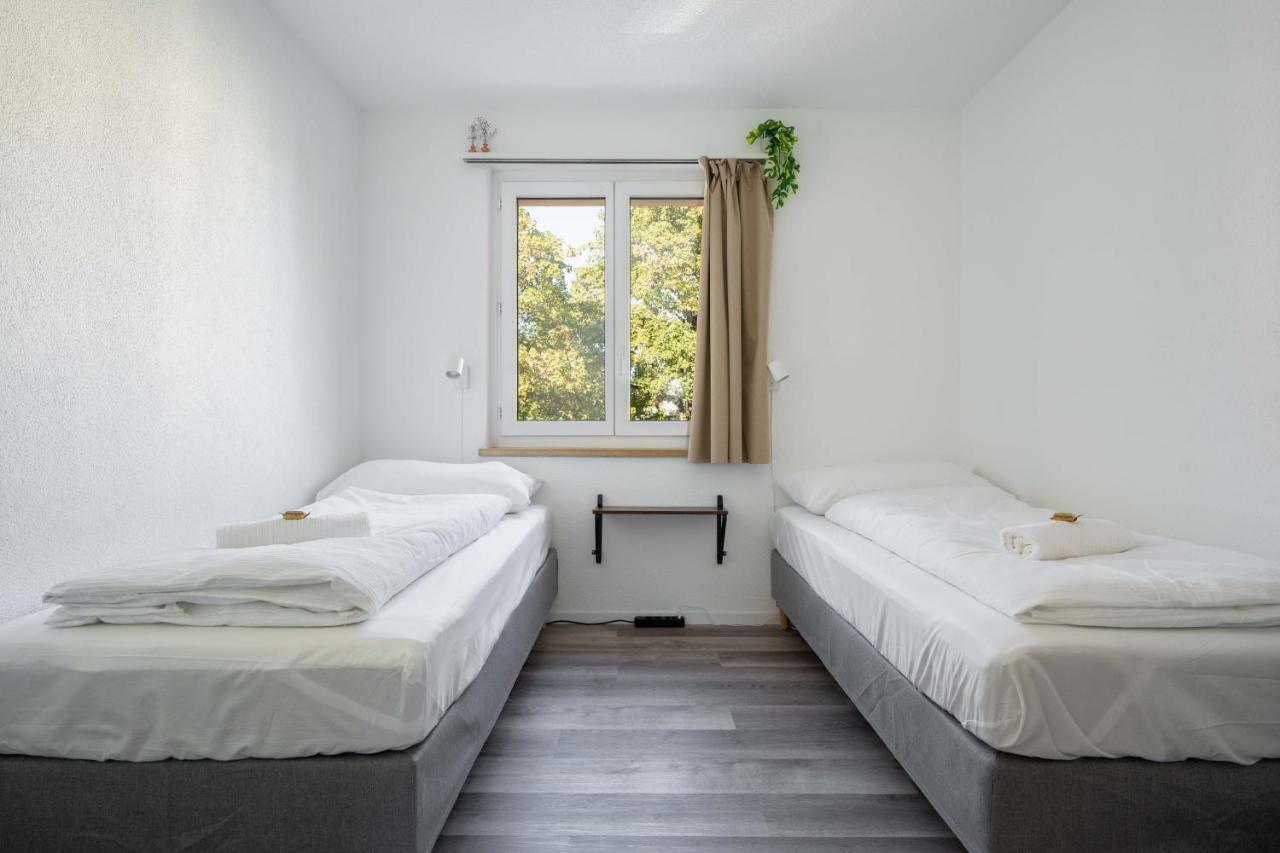 Moderne Wohnung Mit Parkplatz Ostermundigen Exteriör bild
