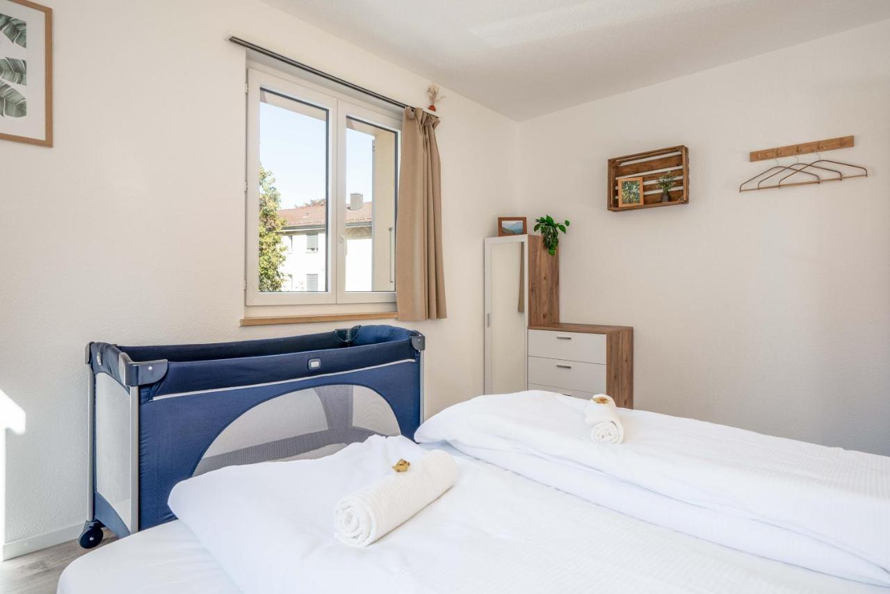 Moderne Wohnung Mit Parkplatz Ostermundigen Exteriör bild