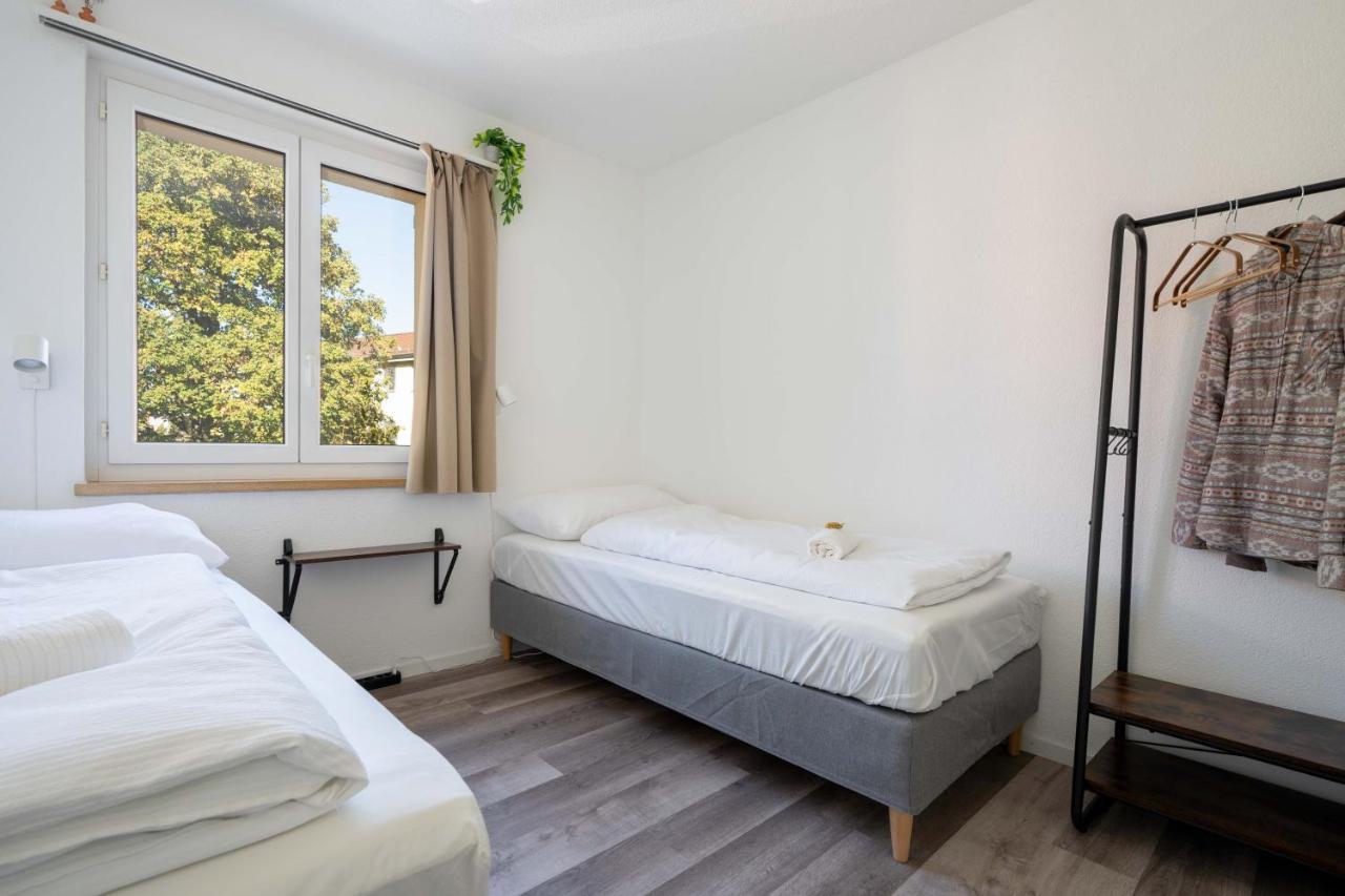 Moderne Wohnung Mit Parkplatz Ostermundigen Exteriör bild
