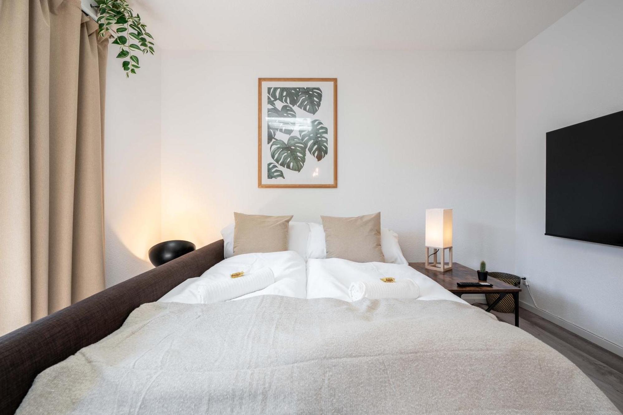 Moderne Wohnung Mit Parkplatz Ostermundigen Exteriör bild